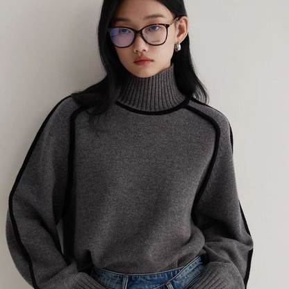 THERESA – RELAXED HIGH-NECK SWEATER