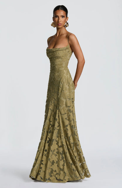 Vaynie | Elegant Maxi Dress